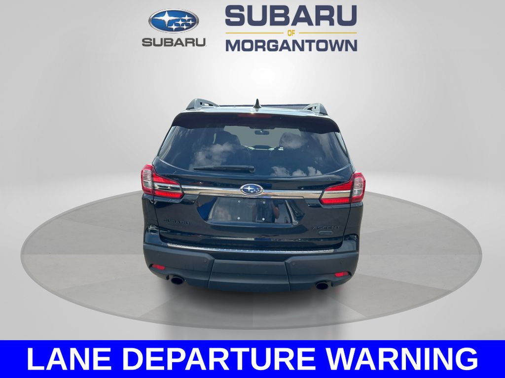 2022 Subaru Ascent Onyx Edition photo 3