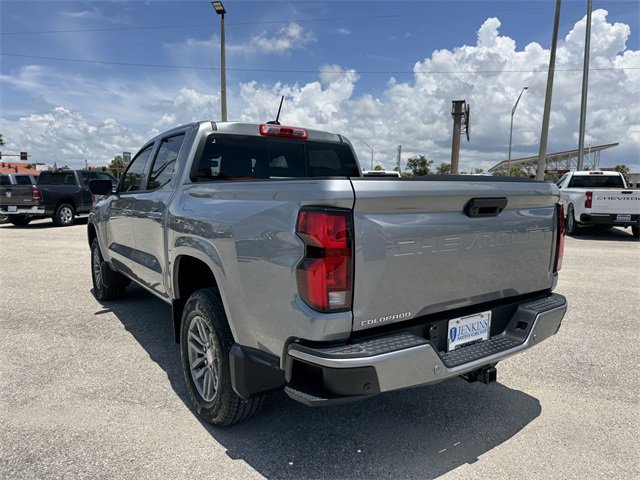 2026 Chevrolet Colorado LT photo 7