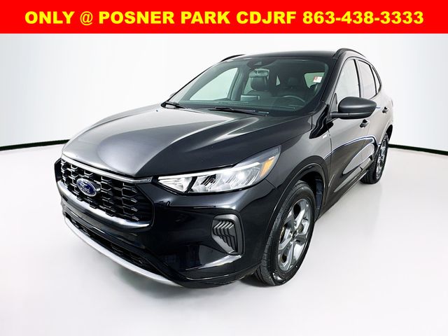 2023 Ford Escape ST-Line photo 3