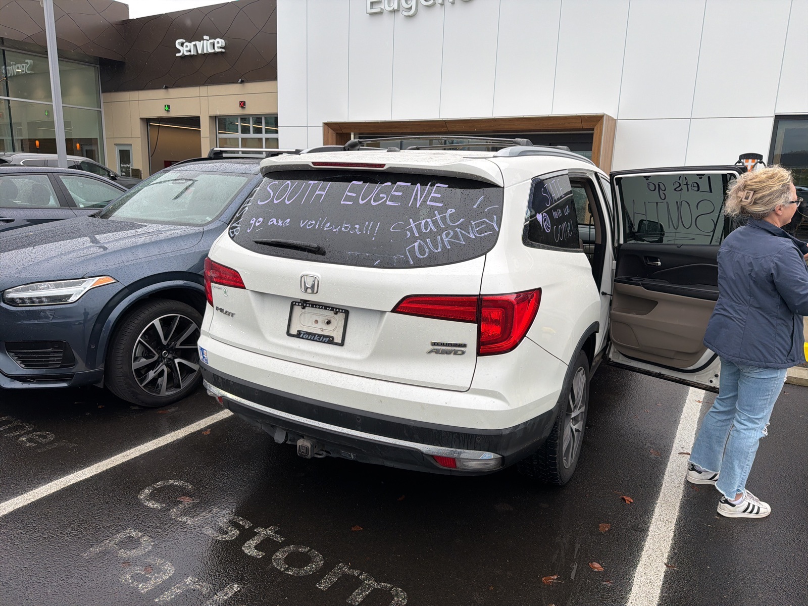 2017 Honda Pilot Touring photo 2