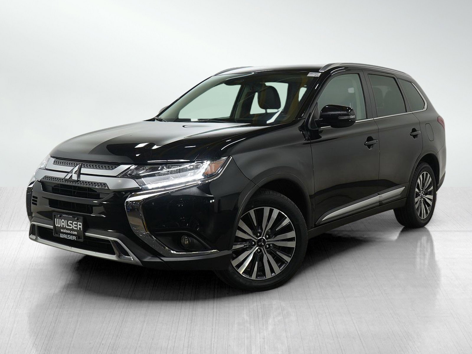 2020 Mitsubishi Outlander SEL's photo