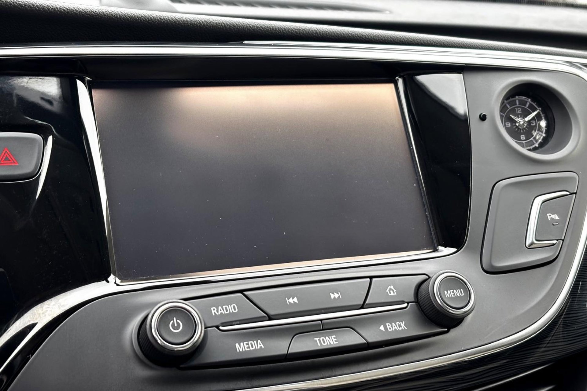 2018 Buick Envision Preferred photo 14