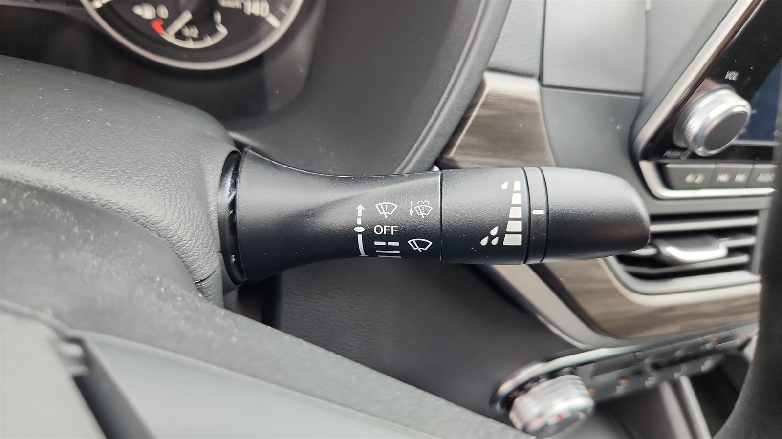 2025 Nissan Altima 2.5 SV photo 17