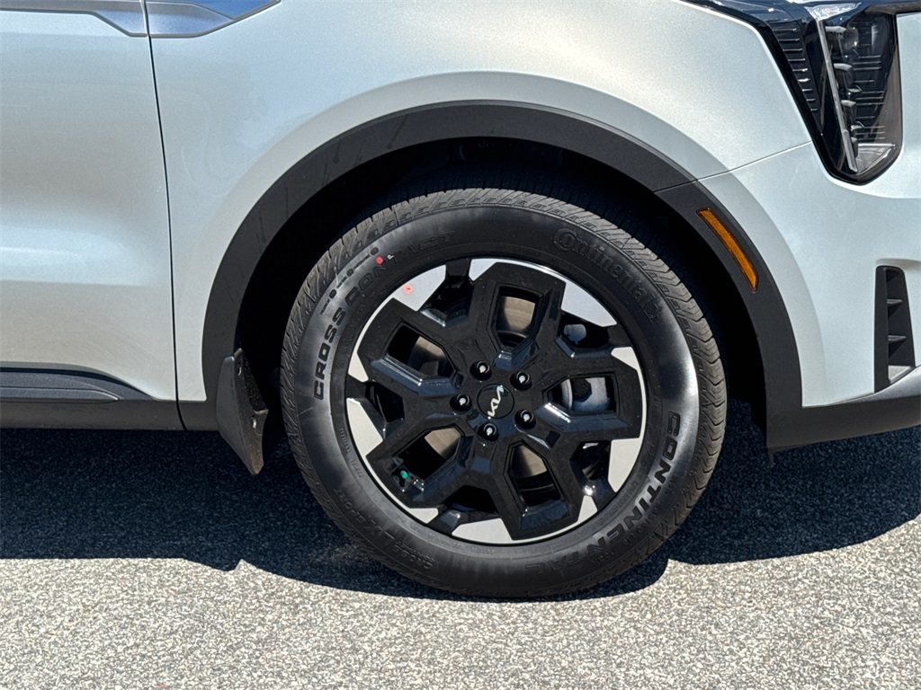 2026 Kia Sorento S photo 12