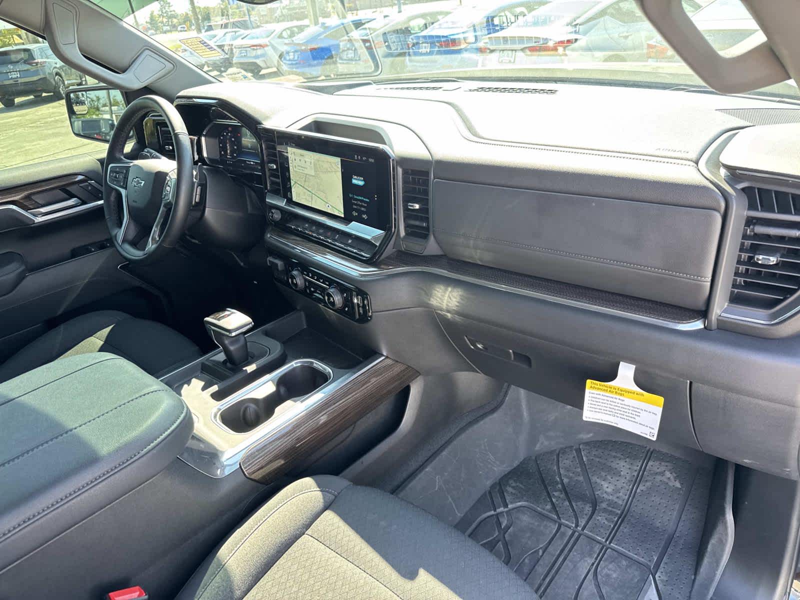 2025 Chevrolet Silverado RST photo 25