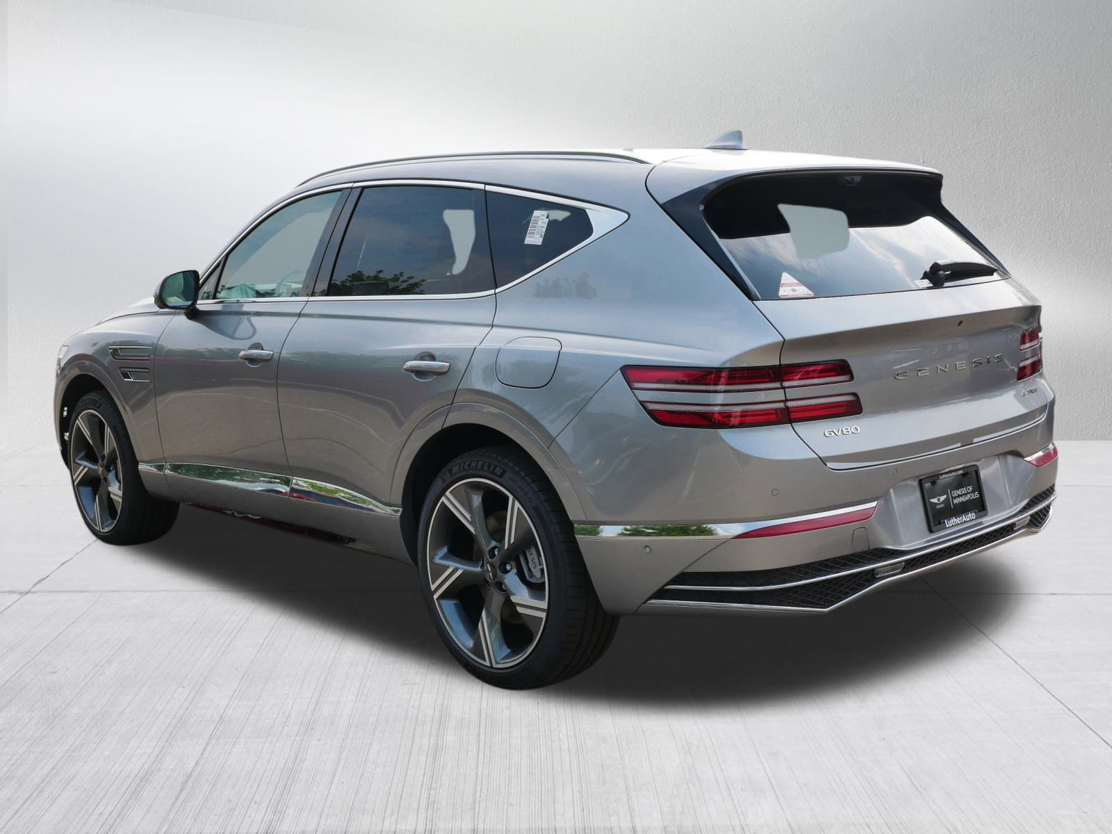 2025 Genesis GV80 Prestige AWD photo 2