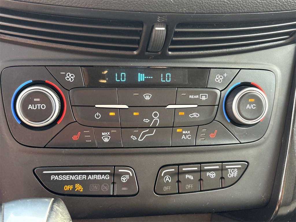 2019 Ford Escape Titanium photo 14