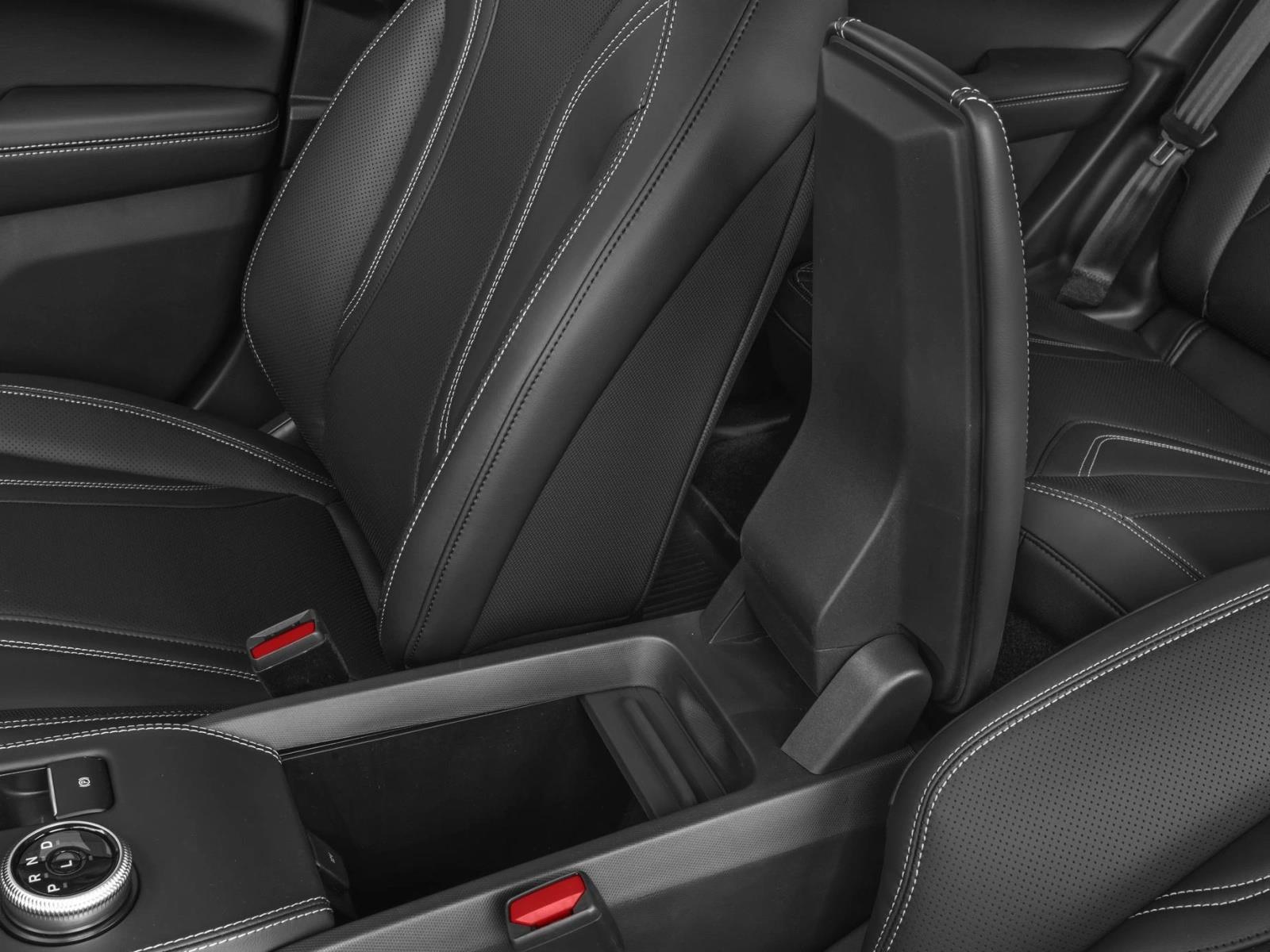 2025 Ford Mustang Mach-E Premium photo 10