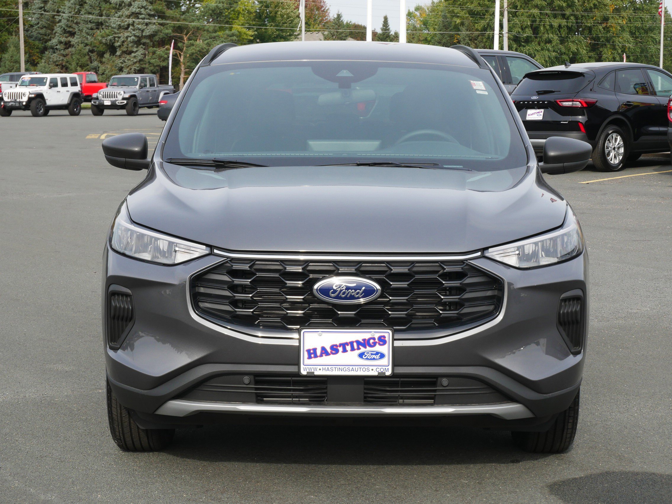 2025 Ford Escape ST-Line photo 2