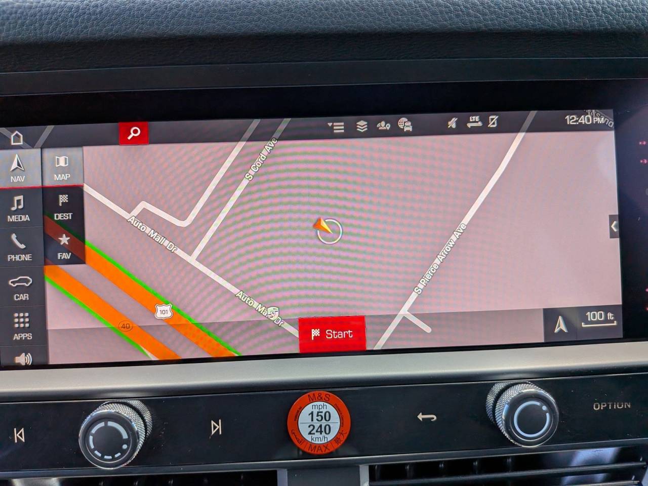 2025 Porsche Macan Base photo 18