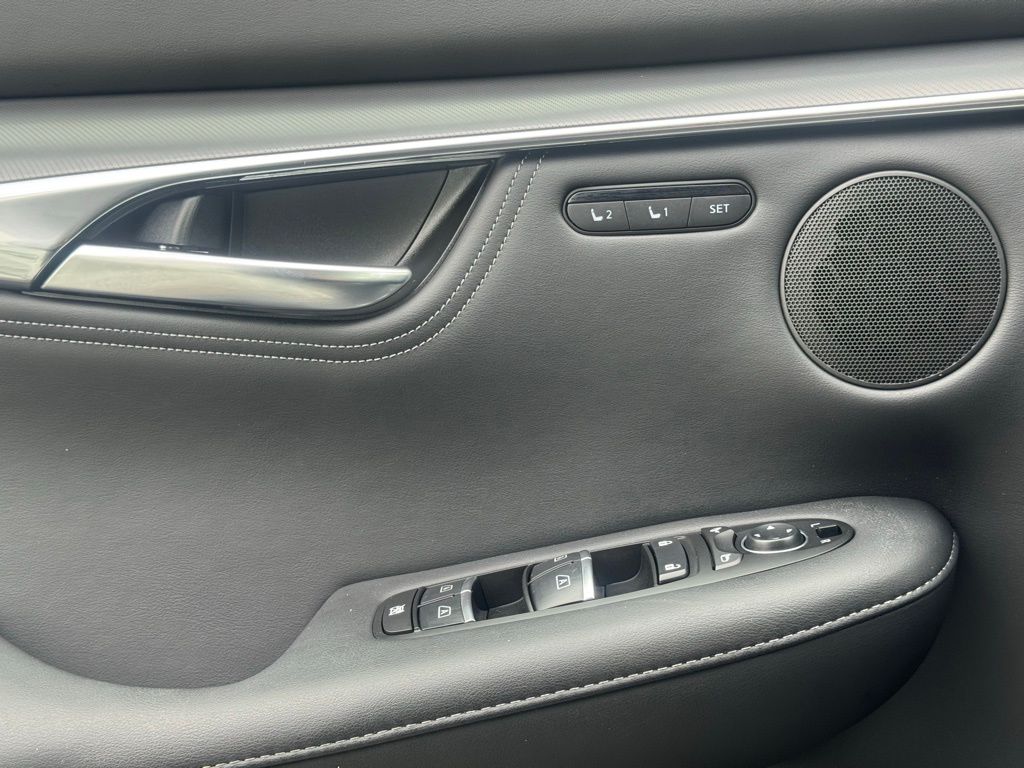 2025 Infiniti QX55 Luxe photo 16