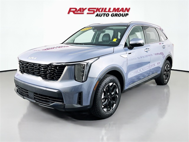 2024 Kia Sorento S photo 3