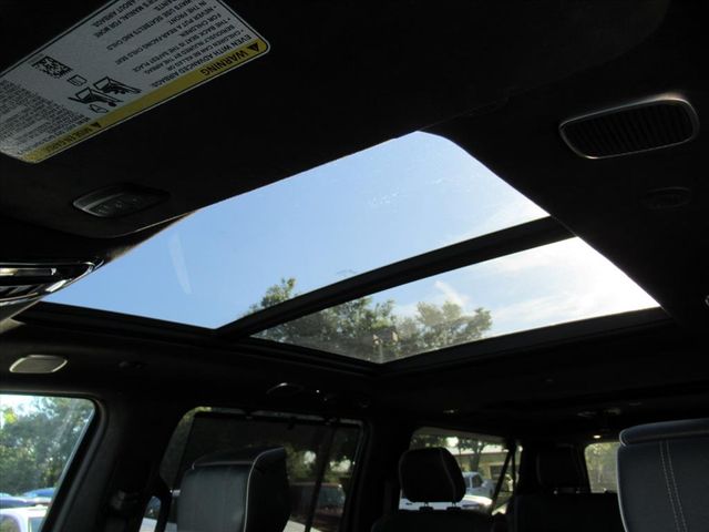 2024 Jeep Grand Wagoneer L II photo 25