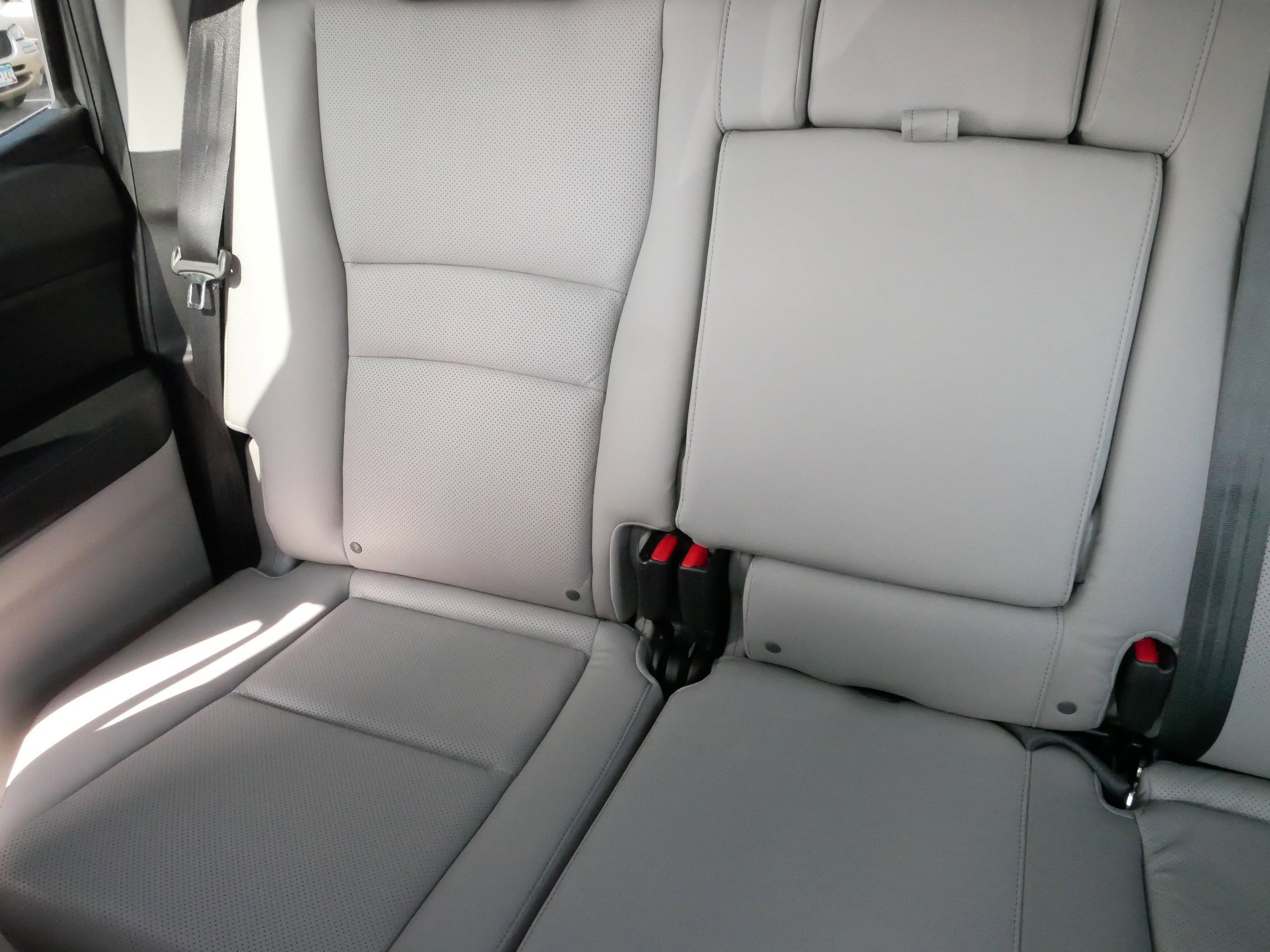 2019 Honda Ridgeline RTL photo 12