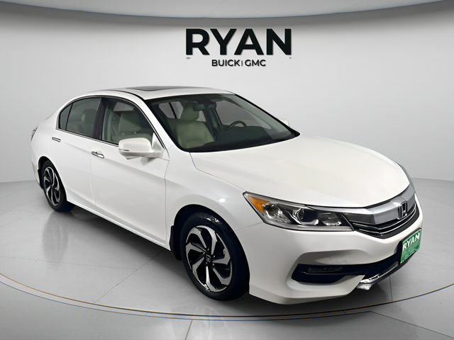 2017 Honda Accord EX-L V-6's photo