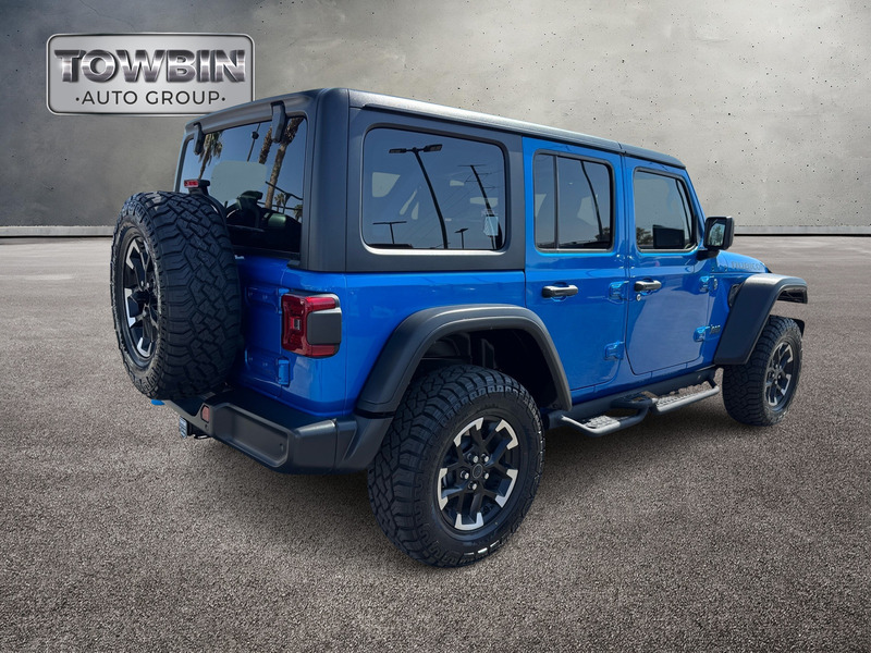 2024 Jeep Wrangler Rubicon 4xe photo 4