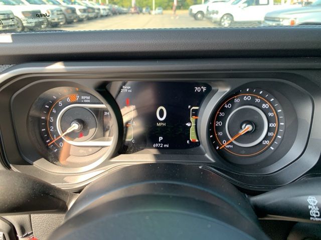 2024 Jeep Wrangler Rubicon photo 17