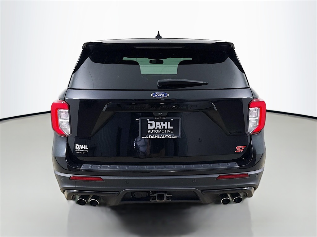 2022 Ford Explorer ST photo 10