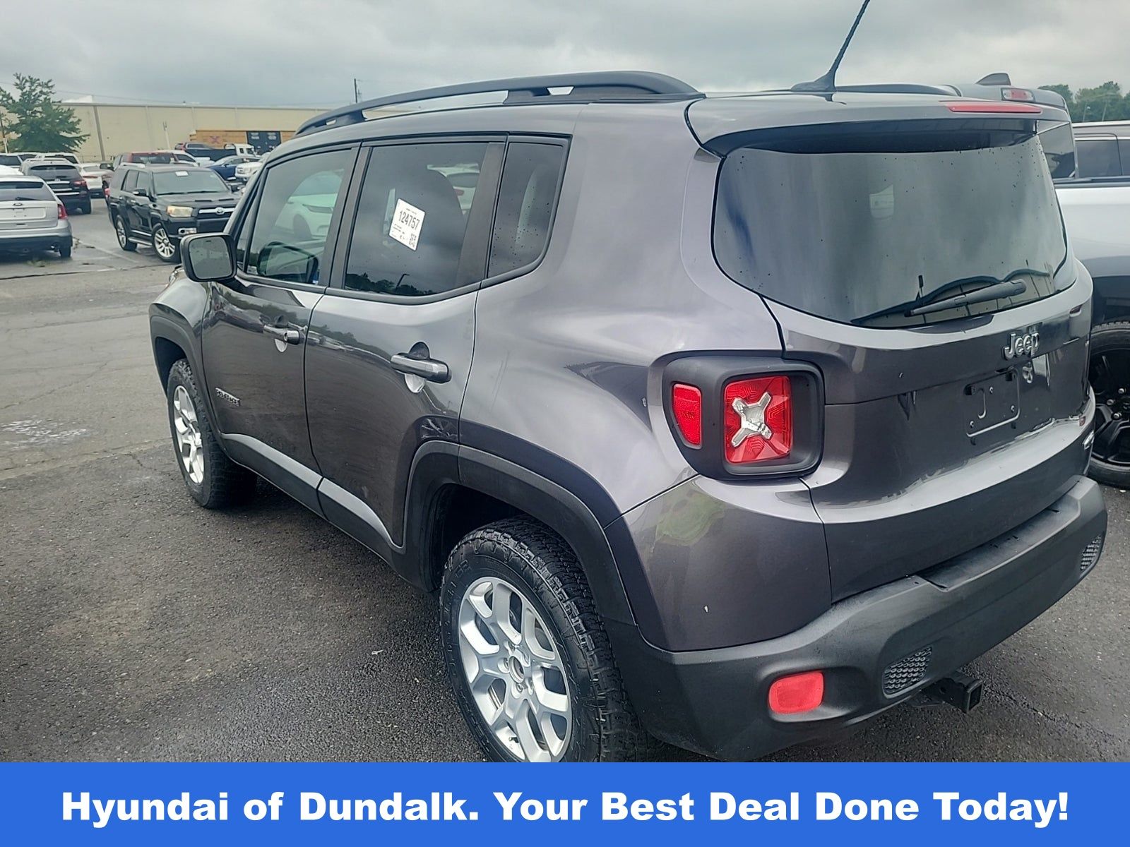 2017 Jeep Renegade Latitude photo 2