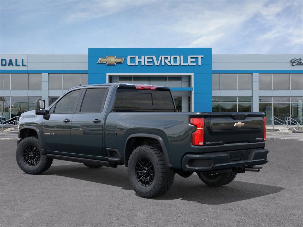 2026 Chevrolet Silverado 2500HD ZR2 photo 3