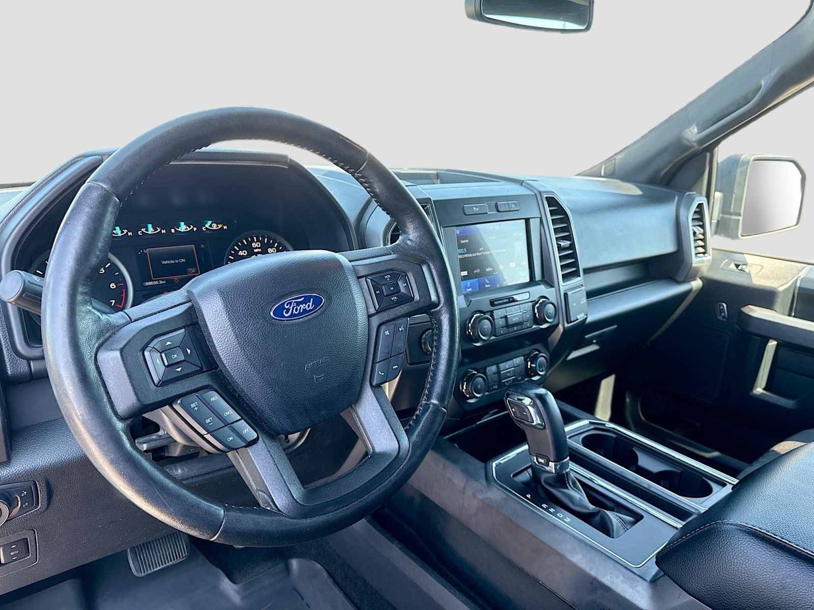 2019 Ford F-150 XLT photo 8