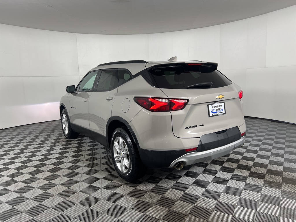 2021 Chevrolet Blazer 2LT photo 3