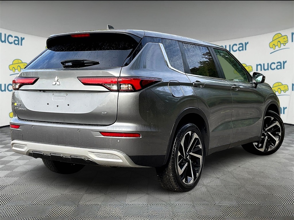 2024 Mitsubishi Outlander SE Ralliart photo 4