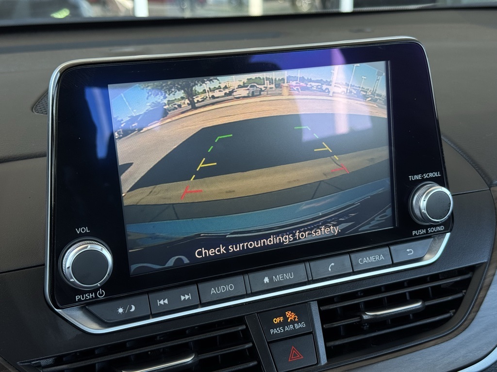 2024 Nissan Altima 2.5 SV photo 3