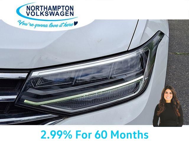 2022 Volkswagen Tiguan SE photo 8