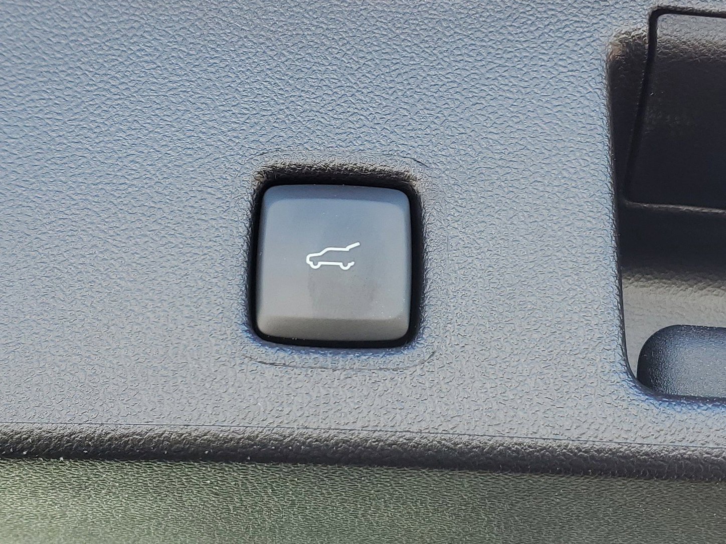 2025 Ford Escape ST-Line Select photo 4