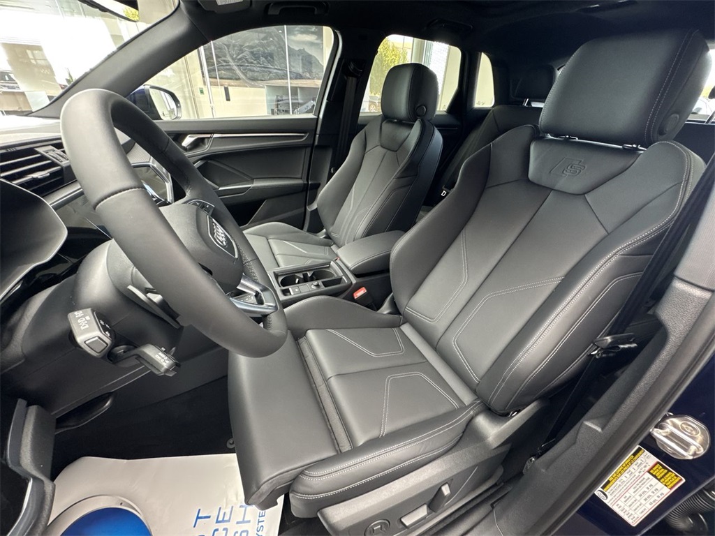 2025 Audi Q3 Premium S line photo 7