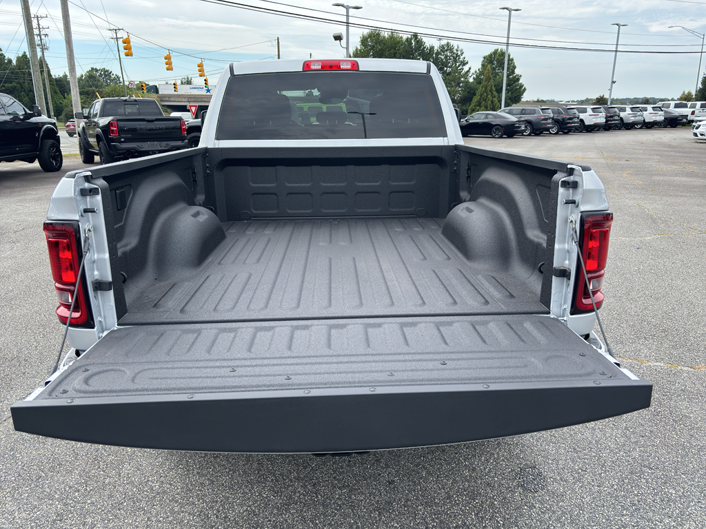 2026 Ram 2500 Big Horn photo 6