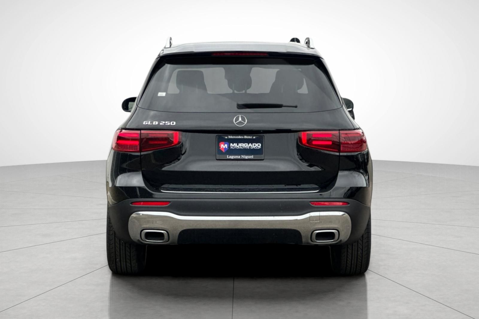 2025 Mercedes Benz GLB 250 photo 6