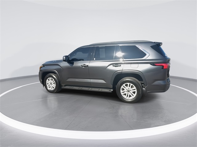 2023 Toyota Sequoia SR5 Sport photo 5