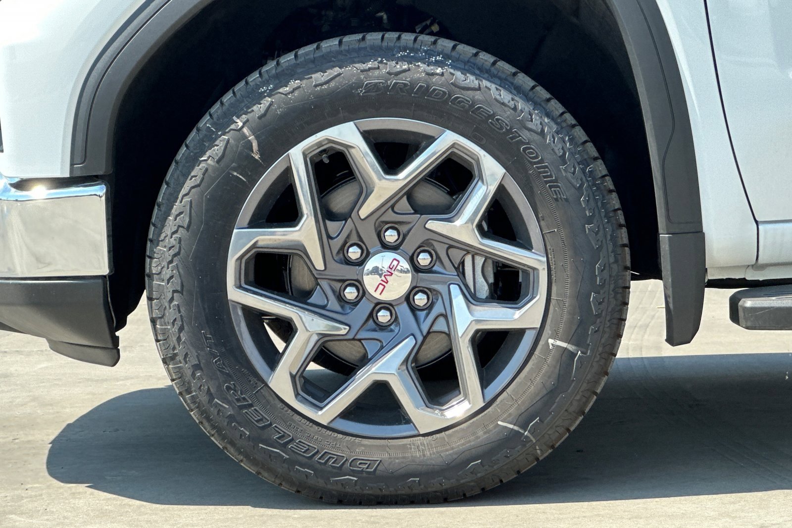 2025 Gmc Sierra 1500 SLT photo 25
