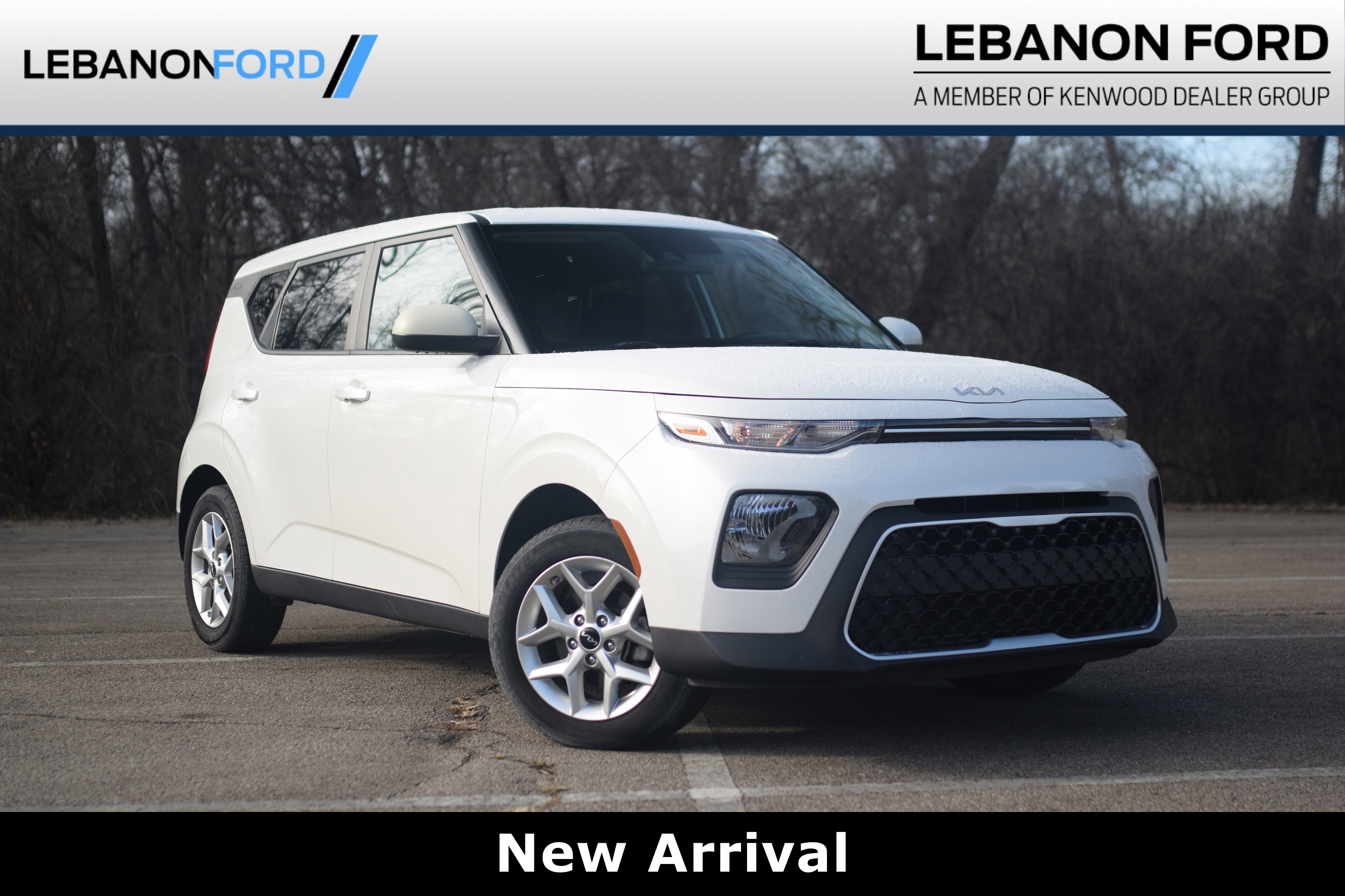 2022 Kia Soul LX's photo