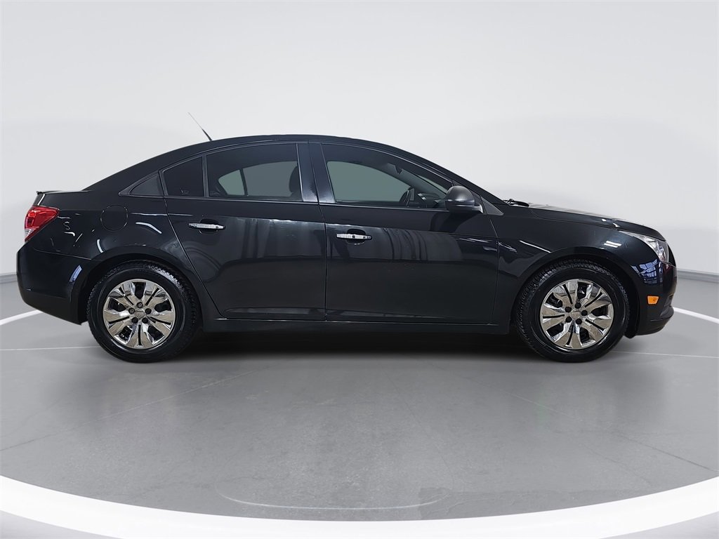 Used 2014 Chevrolet Cruze LS with VIN 1G1PA5SH0E7199070 for sale in Davison, MI