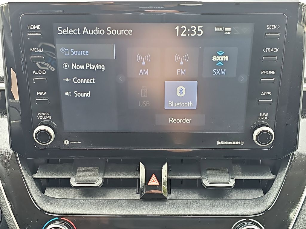 2022 Toyota Corolla Hybrid LE photo 20