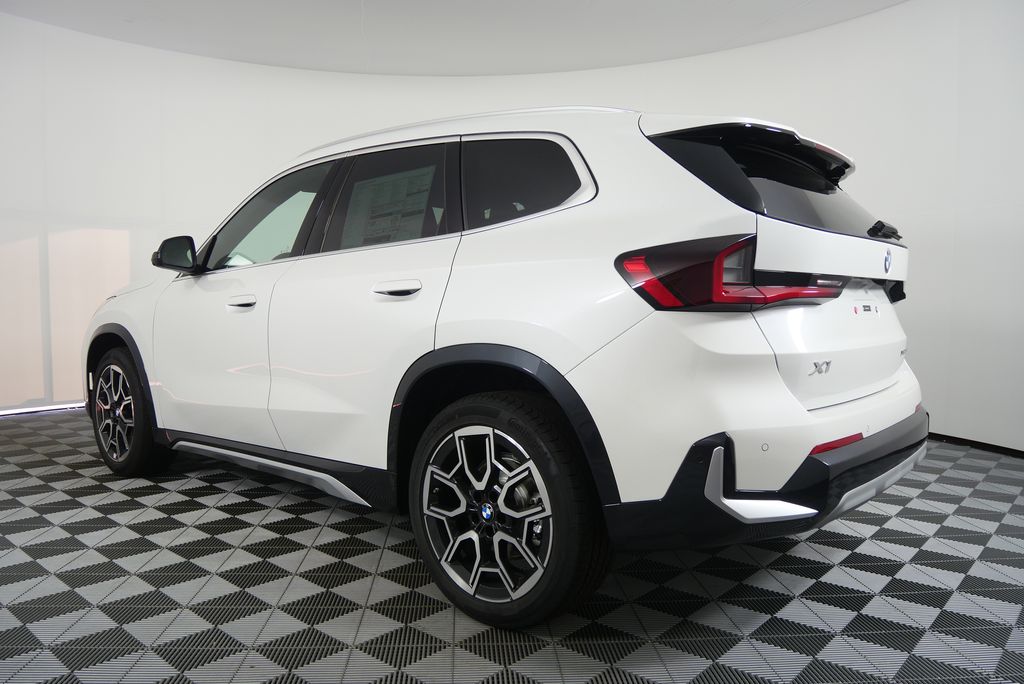 2026 Bmw X1 XDrive28i photo 3