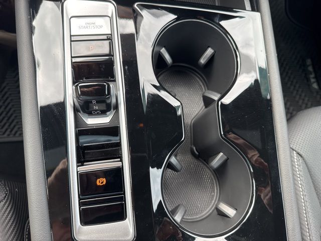 2024 Volkswagen Atlas Cross Sport SE Technology photo 25
