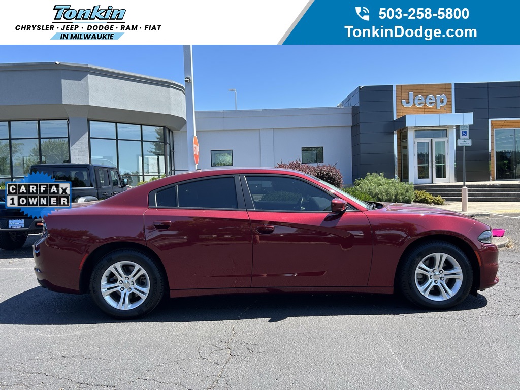 2022 Dodge Charger SXT photo 4