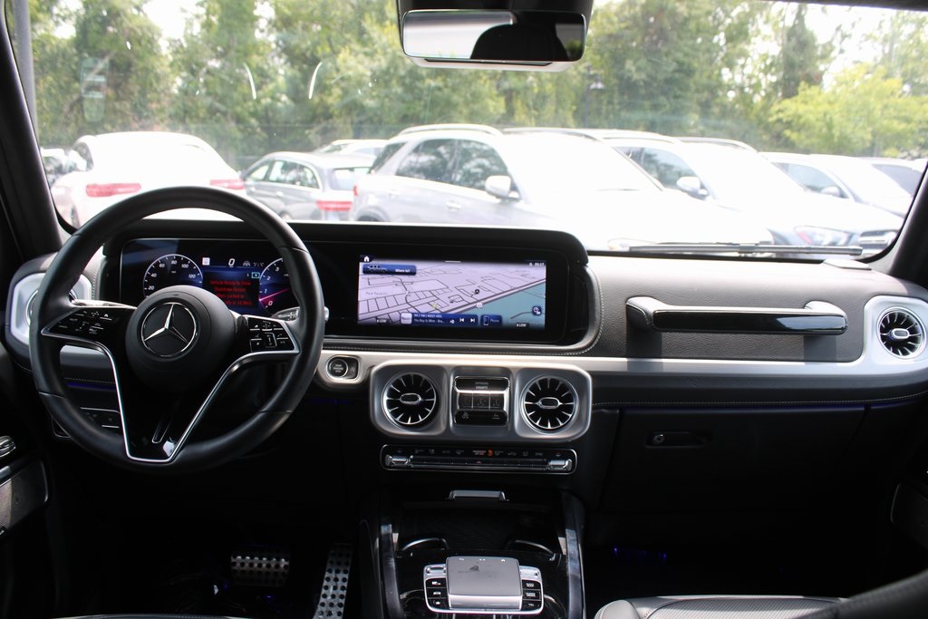 2025 Mercedes Benz G 550 photo 17