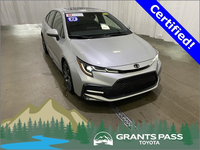 2022 Toyota Corolla SE's photo