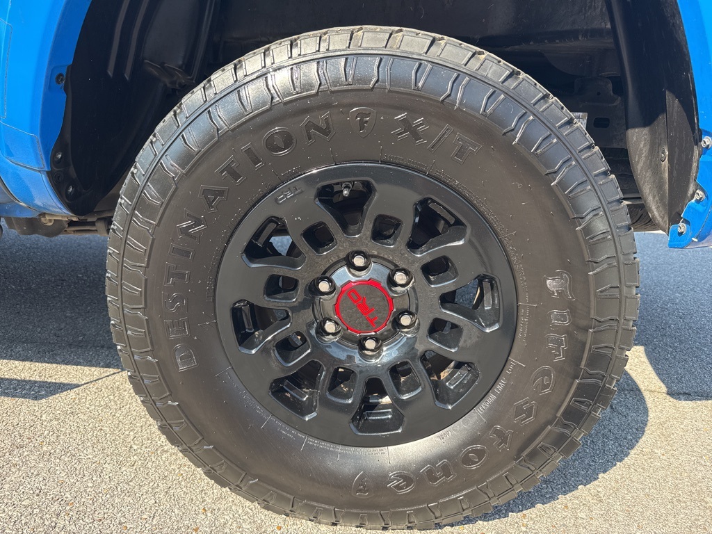 2020 Toyota Tacoma SR5 4x4 photo 8