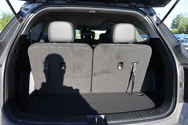 2022 Kia Sorento S photo 28
