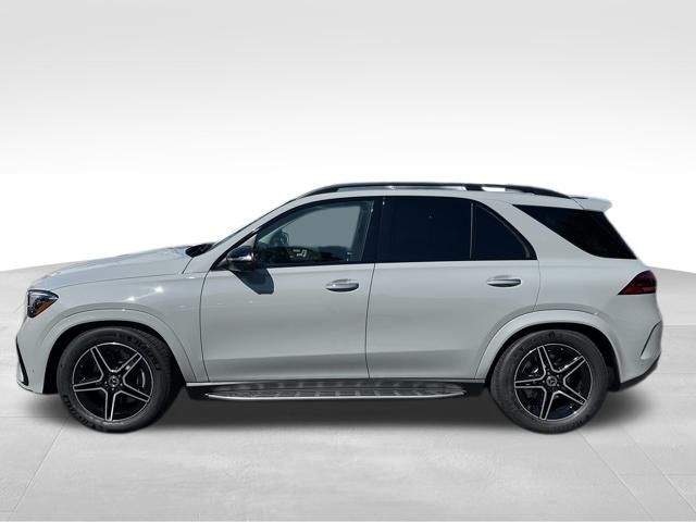 2026 Mercedes Benz GLE 450 4MATIC photo 2