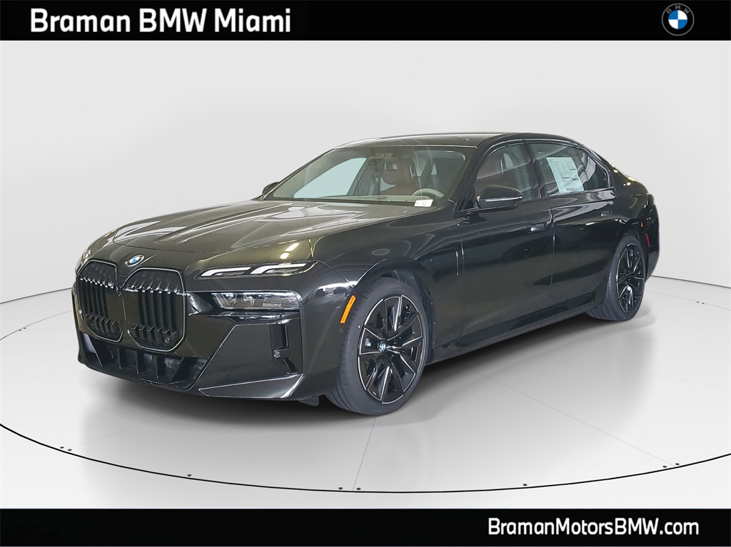 2025 BMW 7 Series 750e's photo
