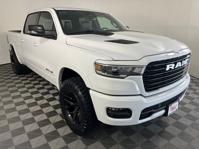 2025 Ram 1500 Laramie photo 2