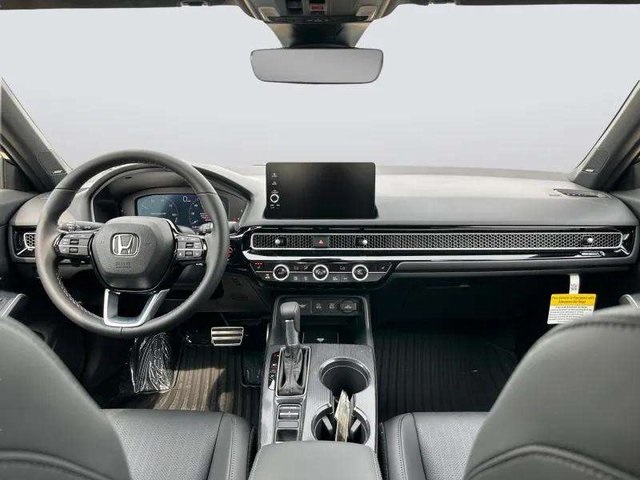 2025 Honda Civic Hybrid Sport Touring photo 9