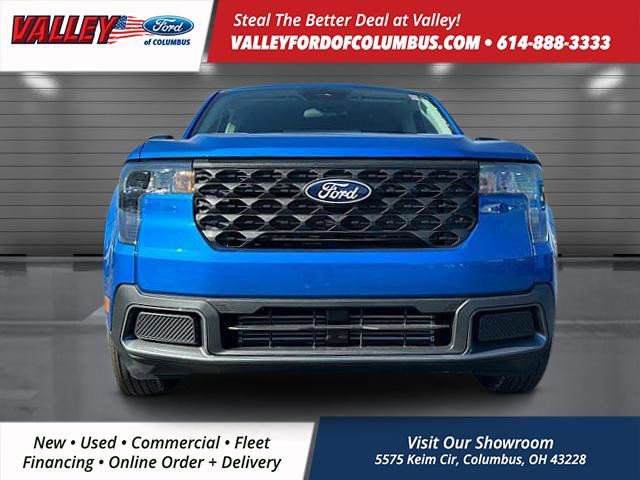 2025 Ford Maverick XLT photo 2